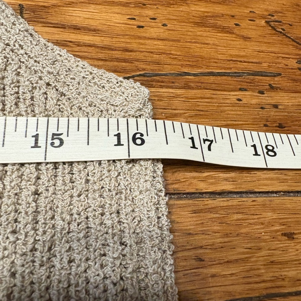 Gorgeous Beige Knit Euro Summer Quiet Luxury Camisole Layering Tank Top Sweater - Picture 8 of 9